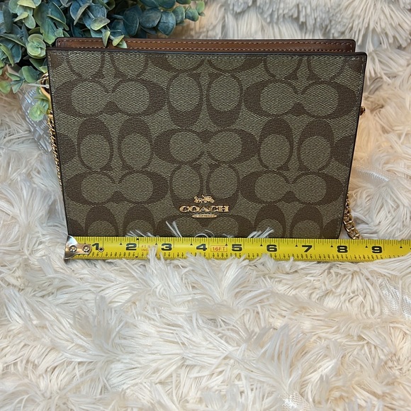 Coach Slim Crossbody Gold/Khaki Saddle - Picture 9 of 14
